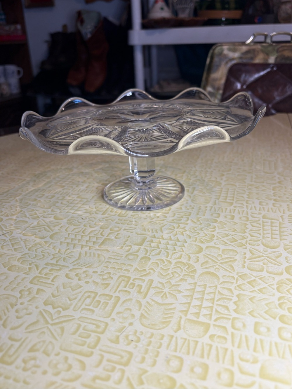 Vintage Pressed Glass Pedestal Cake Stand - Clear